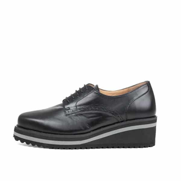 Anna-cuir-noir